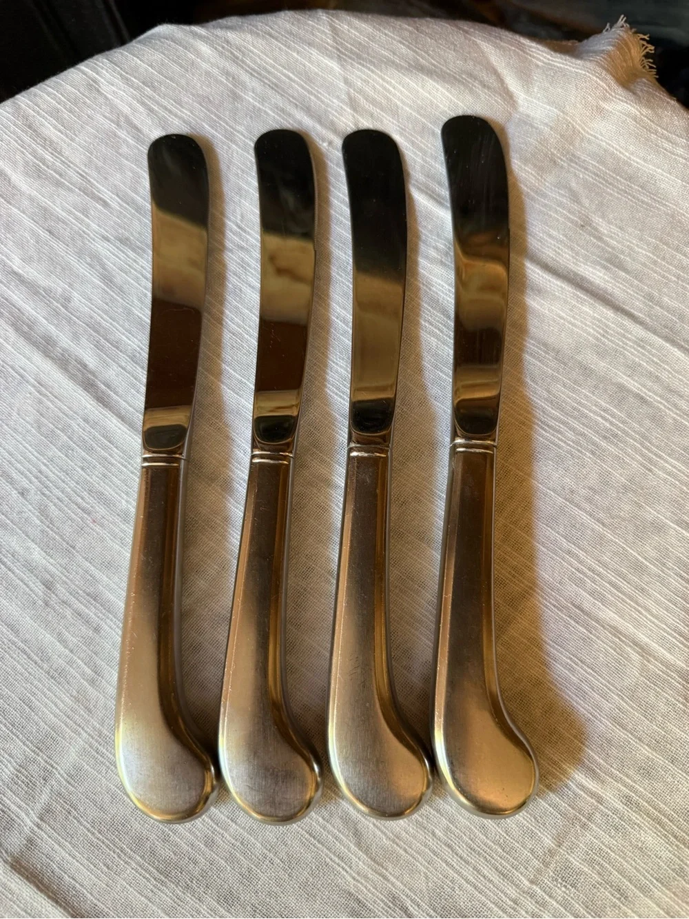 Set of 4 Oneida Paul Revere Pistol Grip Butter Dinner Knives 9”